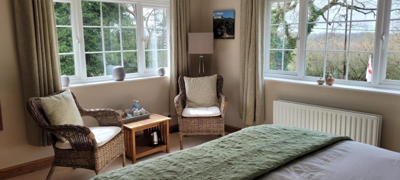 Ha'Penny Acre Bed & Breakfast Sherfield English ภายนอก รูปภาพ